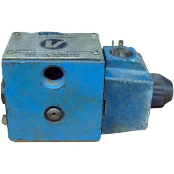 marca: VICKERS <br/>
modelo: DG4S4012A0B60 <br/>
estado: usada