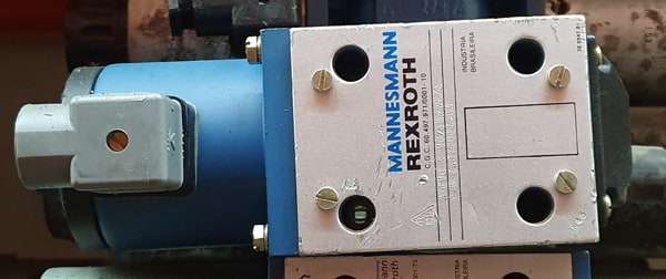 marcar: REXROTH <br/>modelo: 4WE10C10LG24NZ4 <br/>estado: usada