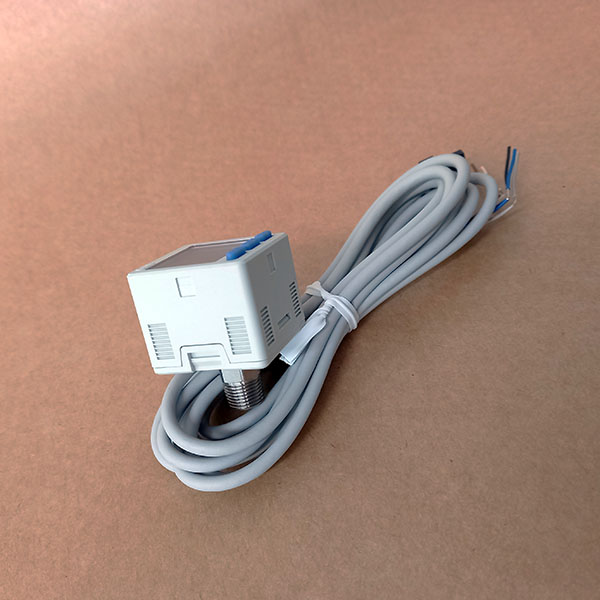 Pressostato <br/ >
Marca: SMC <br/ >
Modelo: ISE20B-T