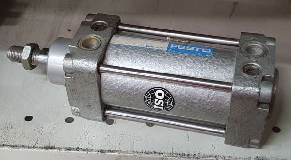 marca: FESTO <br/>modelo: DNB6350PPVA <br/>estado: seminovo