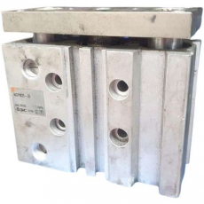 Cilindro pneumático SMC MGPM25-25 seminovo Cilindro pneumático SMC MGPM25-25 seminovo