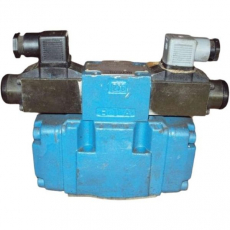 Válvula direcional REXROTH 4WEH10E42-306AG24NEZ4-BOB usada Válvula direcional REXROTH 4WEH10E42-306AG24NEZ4-BOB usada