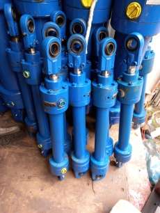 CILINDRO HIDRÁULICO CDH2MP540/28-250 CILINDRO HIDRÁULICO CDH2MP540/28-250