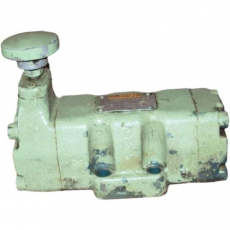 Válvula redutora de pressão RACINE OE3-PAAH-S06S usada Válvula redutora de pressão RACINE OE3-PAAH-S06S usada