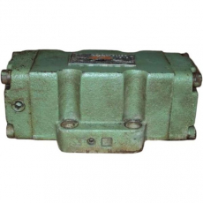 Válvula redutora de pressão RACINE VRPRPAAHS06SF usada Válvula redutora de pressão RACINE VRPRPAAHS06SF usada