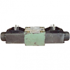 Válvula direcional REXROTH 4WE6E51/AG24NZ4 usada Válvula direcional REXROTH 4WE6E51/AG24NZ4 usada