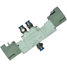 Válvula pneumática SMC SY7320-5DZ-02 seminova Válvula pneumática SMC SY7320-5DZ-02 seminova