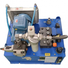 Unidade hidráulica com radiador e motor WEG Unidade hidráulica com radiador e motor WEG