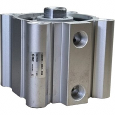 Cilindro pneumático SMC CQ2A80-40DZ-XB6 seminovo Cilindro pneumático SMC CQ2A80-40DZ-XB6 seminovo