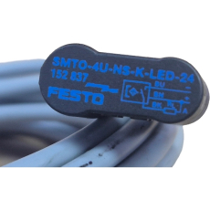 Sensor SMTO-4U-NS-K-LED-24 152837 - FESTO