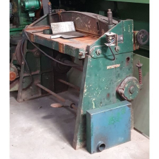 ** GUILHOTINA MARCA ROCCO 1,5M X 6MM usada