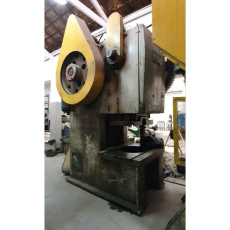 ** PRENSA MARCA RICETTI 200 TON usada