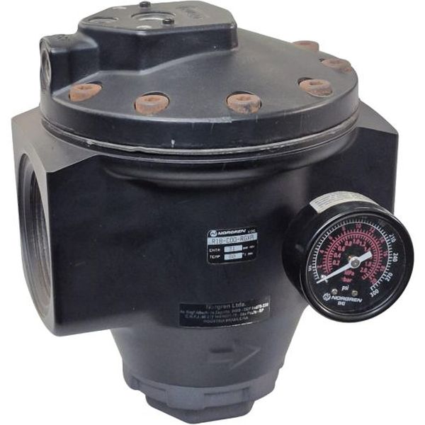 válvula reguladora de pressão, com manômetro (escala 2,0MPa / 20bar / 300psi), conexão rosca 1,5 polegada