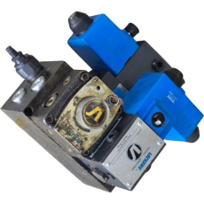 Válvula direcional DG4S-0123-M-U-H-60, Válvula piloto DG4S4-016C-U-H-60, Válvula controle de fluxo FC-02-1-00-50 - VICKERS usadas Válvula direcional DG4S-0123-M-U-H-60, Válvula piloto DG4S4-016C-U-H-60, Válvula controle de fluxo FC-02-1-00-50 - VICKERS usadas