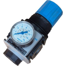 Regulador de pressão LR-M2-G3/8-10 com man&ocirc;metro - FESTO