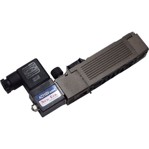 5/2 vias, atuação solenóide / retorno mola, bobina 110VAC 50/60Hz com plugue, montagem sobre base