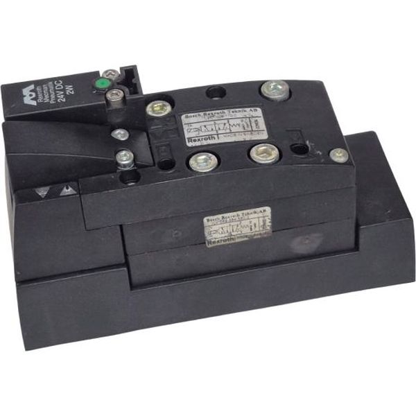 5/2 vias, montagem sobre placa, acionamento solenóide / retorno mola, tensão 24VDC 2W, pressão máxima 10 bar