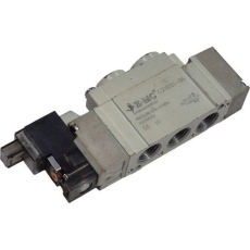 Válvula solenóide C2V251-05 - EMC usada