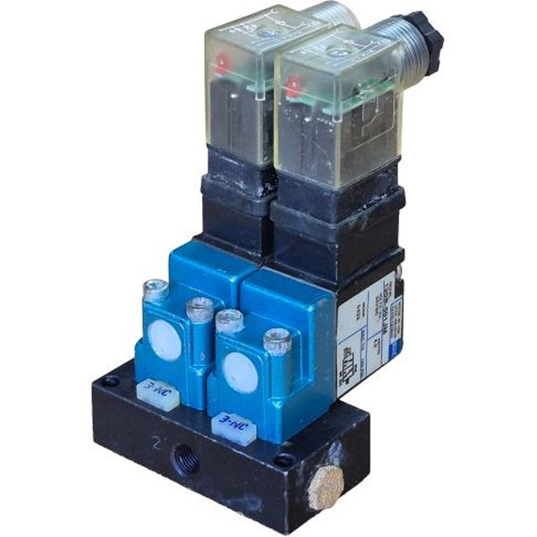 3/2 vias, acionamento solenóide / retorno mola, 24VDC 6,0W. Podem ser vendidas em conjunto ou separadas.
