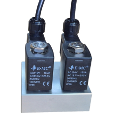 Válvula pneumática com 2 solenóides - EMC
