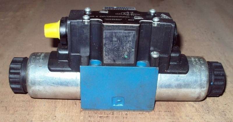 marca: REXROTH <br/>modelo: 4WE6C61OEG24N9DK24L <br/>estado: seminova