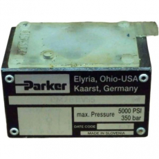 Válvula hidráulica PARKER CM2BBV55 seminova Válvula hidráulica PARKER CM2BBV55 seminova