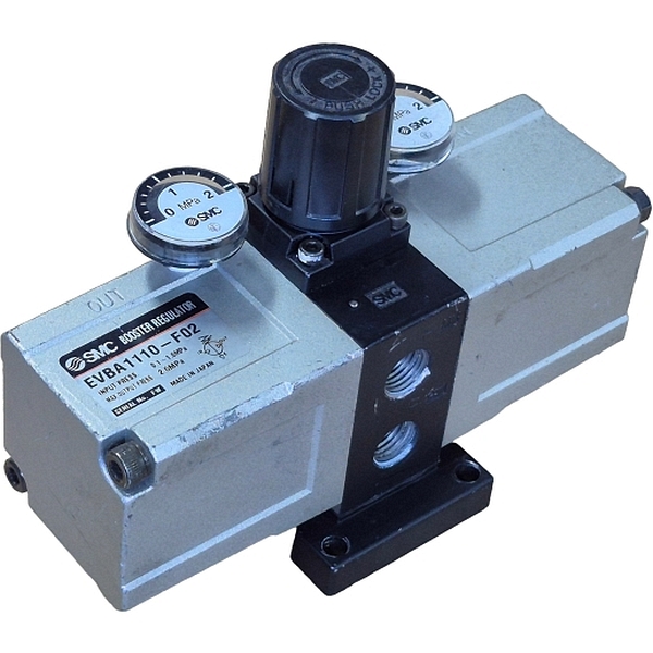 pressão de entrada 0,1~1,0MPa, pressão de saída 2,0Mpa. Acompanha man&ocirc;metros. Ele serve para aumentar a pressão do ar comprimido, sem necessidade de energia elétrica. 