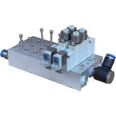Válvula pneumática SY5120-5LOZ-C4 - SMC seminova Válvula pneumática SY5120-5LOZ-C4 - SMC seminova