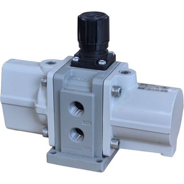 pressão de entrada 0,1~1,0MPa, pressão de saída 2,0Mpa. Ele serve para aumentar a pressão do ar comprimido, sem necessidade de energia elétrica. 