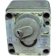 Válvula controladora de vazão RACINE OF2-DHSE-02A usada Válvula controladora de vazão RACINE OF2-DHSE-02A usada