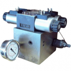 Bloco hidráulico com válvulas GALLEYHILL 4DWG6G seminovo Bloco hidráulico com válvulas GALLEYHILL 4DWG6G seminovo