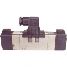 Válvula pneumática SMC VP7-6-FG-D usada Válvula pneumática SMC VP7-6-FG-D usada