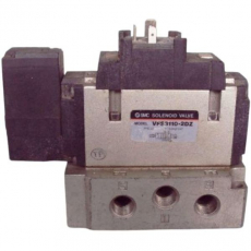 Válvula pneumática SMC VFS3110-2DZ usada Válvula pneumática SMC VFS3110-2DZ usada