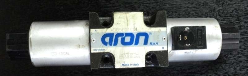 marca: Aron <br/>modelo: ADB5E01C <br/>estado: usada