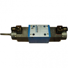 Válvula direcional proporcional 4WRE 10 E32-12/24Z4/M Válvula direcional proporcional 4WRE 10 E32-12/24Z4/M