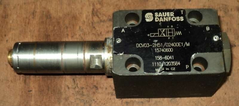 marca: Sauer Danfoss <br/>modelo: DCV032H5102400E1M <br/>estado: usada