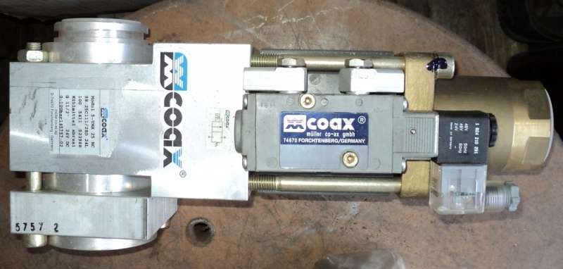 marca: Coax (Co-ax) <br/>modelo: 5VMK25NC G11/2 24VDC, 0-100 bar <br/>estado: seminova 