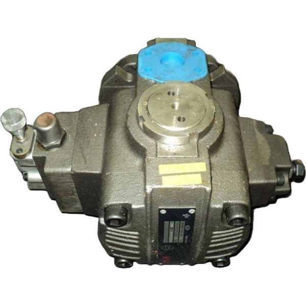 BOSCH <br />
0513800407 V=80cm3 p=210 bar <br />
seminova