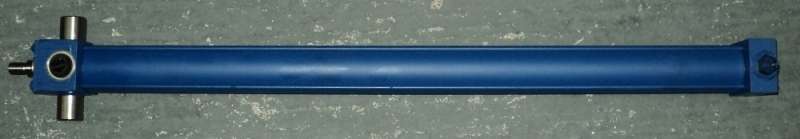 marca: Rexroth <br />
modelo: CD70R40/18-600,0Z11/13HBUM1-1A <br />
estado: novo