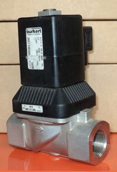 marca: Burkert <br/>modelo: 134688 110V 50Hz 18W <br/>estado: seminova