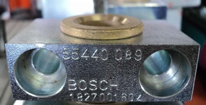 marca: Bosch <br/>modelo: 55440089 1827001604 <br/>estado: seminovo