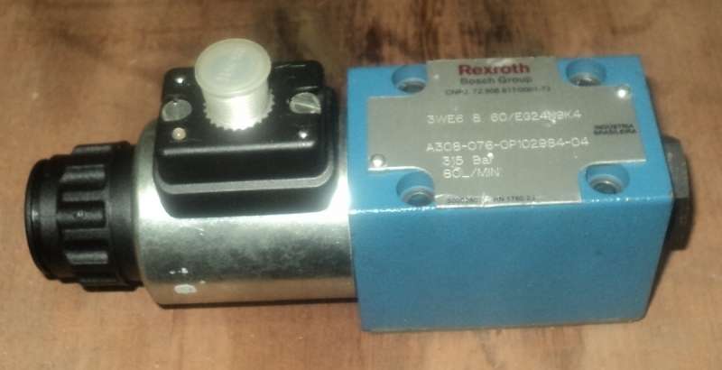 marca: REXROTH <br/>modelo: 3WE6B60EG24N9K4 <br/>estado: nova