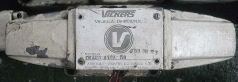 marca: VICKERS <br/>modelo: DG4S4012A50 <br/>estado: usada