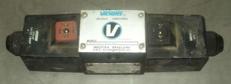 marca: VICKERS <br/>modelo: DG4S4012NUH61 <br/>estado: usada