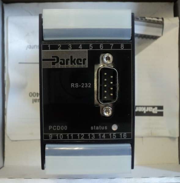 marca: Parker <br/>modelo: RS232 PCD00A-400 <br/>estado: nova