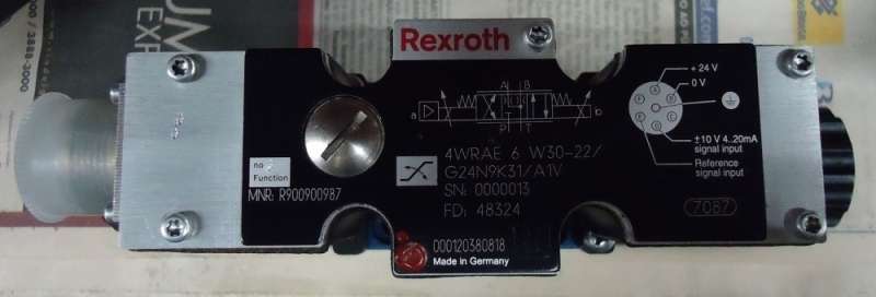 marca: REXROTH <br/>modelo: 4WRAE6W3022G24N9 K31A1V <br/>estado: nova