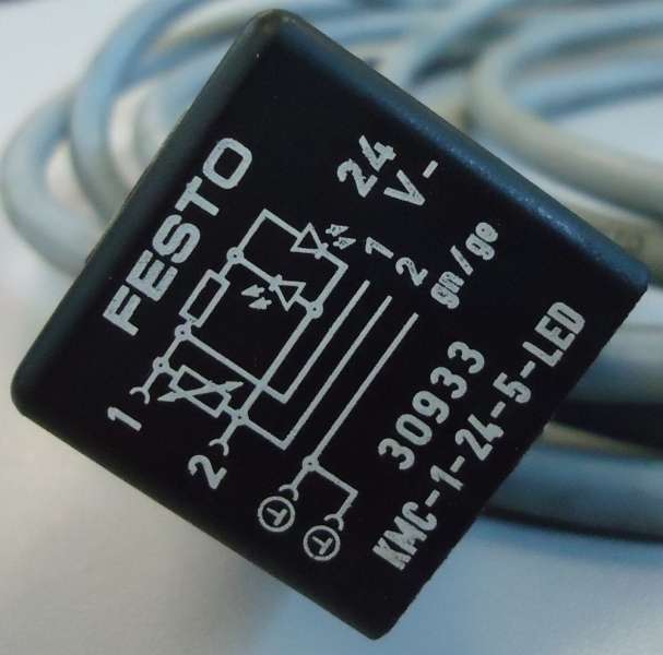 marca: Festo <br />
modelo: KMC1245LED <br />
estado: usado, bom estado