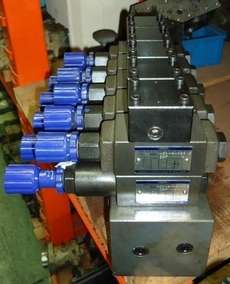 Bloco YUKEN MSA01Y10TY MRP-01-A-10-T208 com válvulas hidráulicas Bloco YUKEN MSA01Y10TY MRP-01-A-10-T208 com válvulas hidráulicas