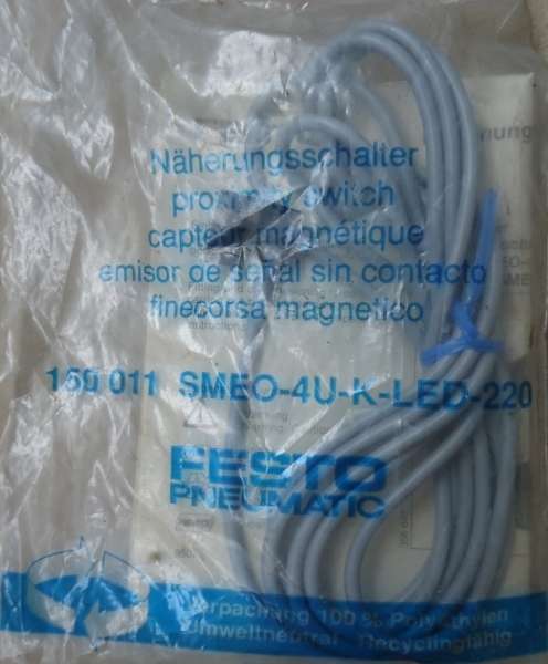 marca: Festo <br />
modelo: SME04UKLED220 150011 <br />
estado: novo