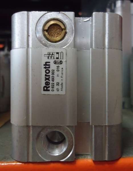 marca: Rexroth <br/>modelo: 0822493002 32X15 <br/>estado: seminovo